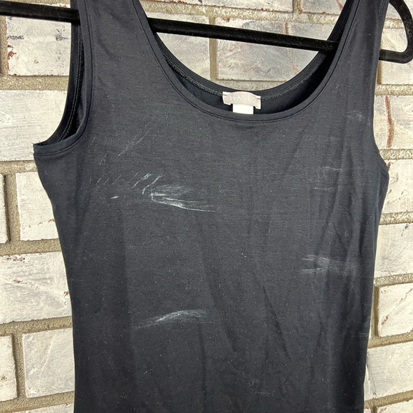 Hanro | Black and White Tanks - Picture 8 of 14